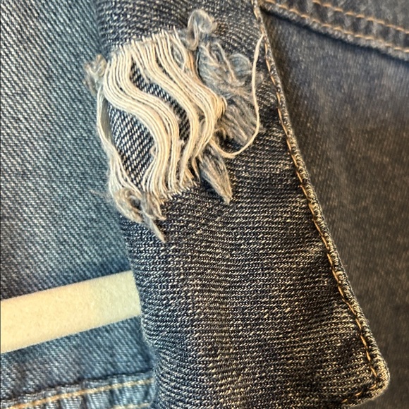 Refuge Distressed Blue Denim Jacket - Picture 4 of 11